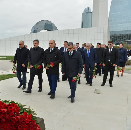 556830557 1252923869969914 7847994880606914563 n.jpg?stp=dst jpg s600x600 tt6& nc cat=108&ccb=1 7& n.jpg