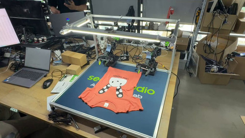 Qb GiADW7Yd2IZCp.jpg