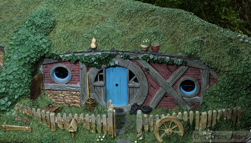 004 #24 Gandalfs Cutting Smial.jpg