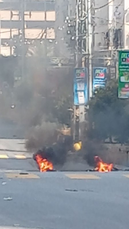 وقعت اشتباكات بين الشبان وقوات الاحتلال في شارع سفيان بمدينة نابلس....