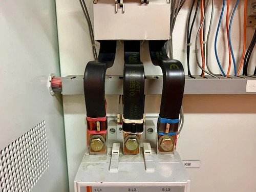 SCIR Electrical IMG 9913 digital.jpg