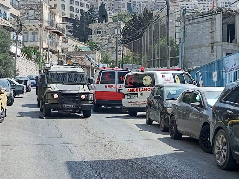 جيش الاحتلال يعرقل حركة سيارات الإسعاف في نابلس...