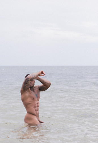 1397x2027 b3fb445e8f0a7767c48b10ebec1a7db52908315e008171a5bf8.jpg