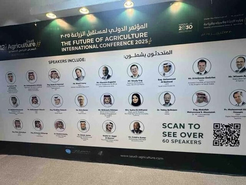 3F E2RmoFkq1F8lN.jpg