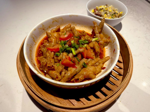 G4MMEYTWIAAYLU ?format=jpg.jpg