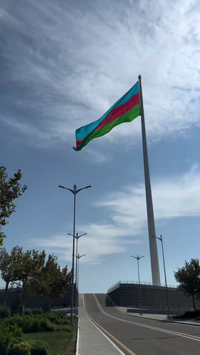 icGSVO6nD2 AWrHF.jpg