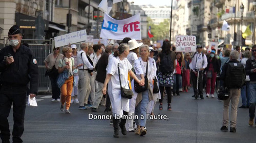 bt8y1Iaxh vR 1d .jpg