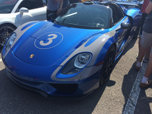 Porsche 918 Spyder w/ Weissach Package.jpg