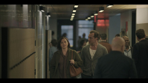 Black.Rabbit.S01E02.The.Black.Rabbits.1080p.NF.WEB DL.CZ EN.DD+5.1.Atmos.H.264 FLUX.mkv snapshot 00.