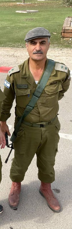 صور القتلى في الهجوم عند معبر الكرامة بين الأردن وفلسطين:

 - المقدم في جيش الاحتلال يتسحاق هروش، 68 عامًا، ضابط في وحدة الاحتياط 309 التابعة للإدارة ...