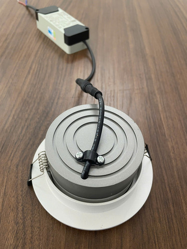 den downlight am tran chieu diem spotlight led philips inside idl1420 led20 nw 20w d108xh50mm d95 40.jpg