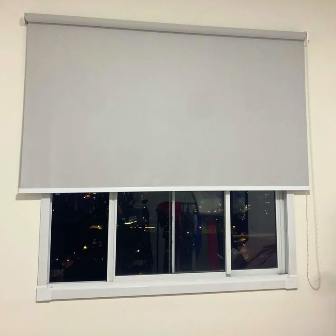 Cortina Persiana Rolo Blackout L 1,40×1,40 A Pronta
