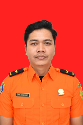 HARI MERAH LOW.jpg