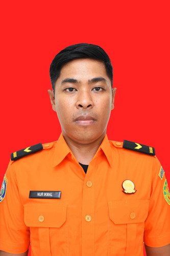 IKMAL MERAH LOW.jpg