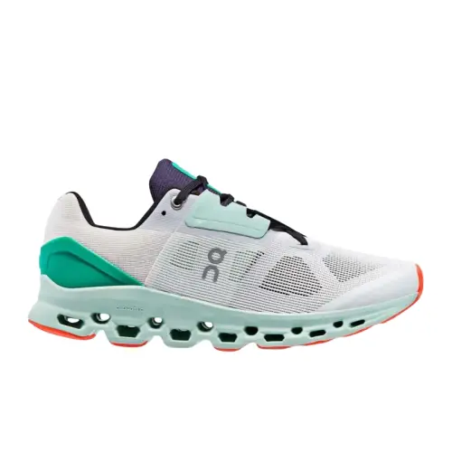 On Cloudstratus 2.webp