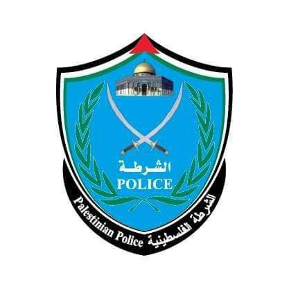 أفادت الشرطة الفلسطينية بمقتل طفل يبلغ من العمر 3 سنوات في حادث دهس بمدينة الظاهرية جنوب الخليل، حيث لا تزال الشرطة تلاحق السائق الذي فر من الموقع، في...