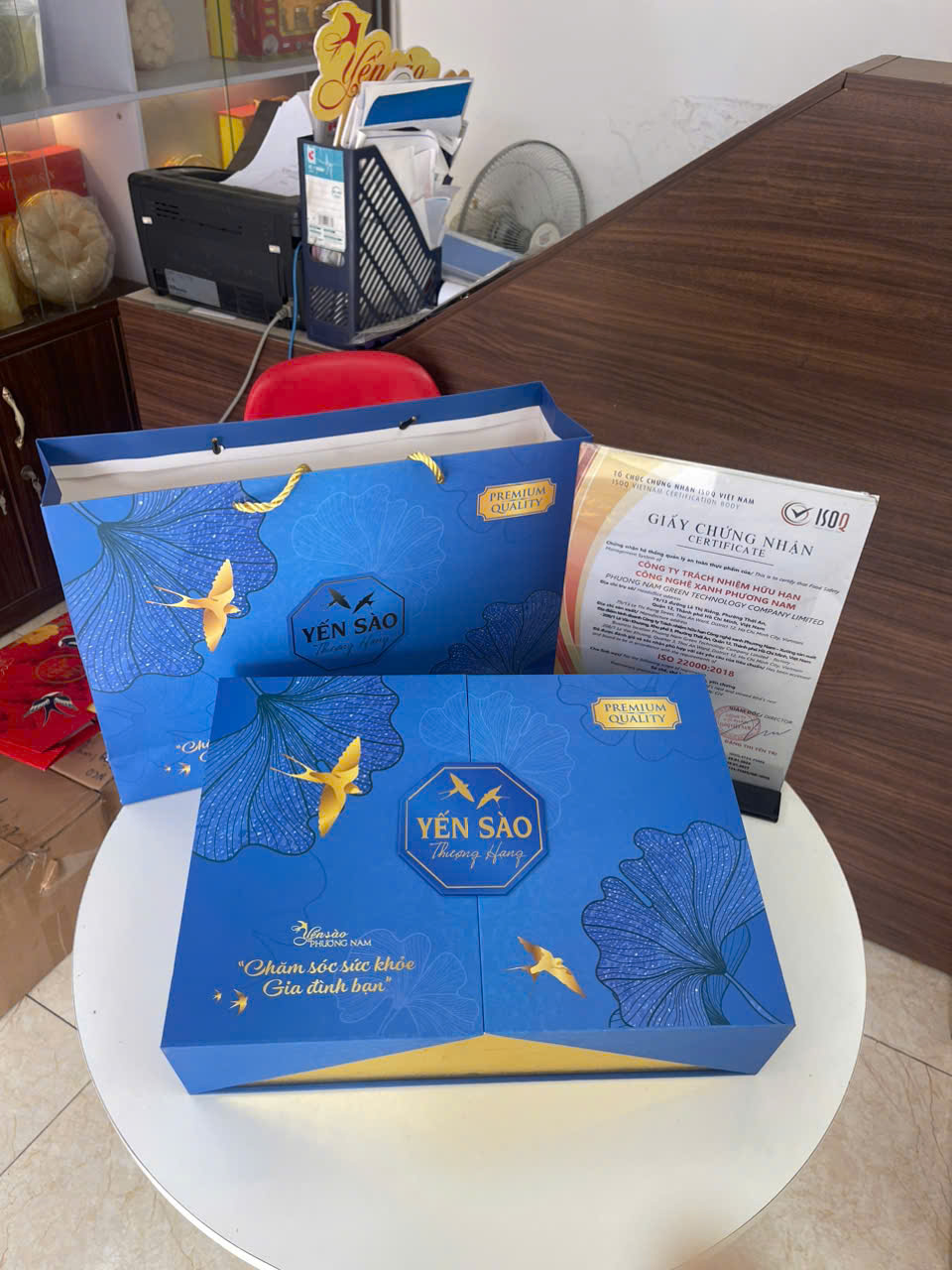 Set Hộp Quà Yến Sào Khánh Hòa Cao Cấp – Đẳng Cấp Quà Tặng Sức Khỏe