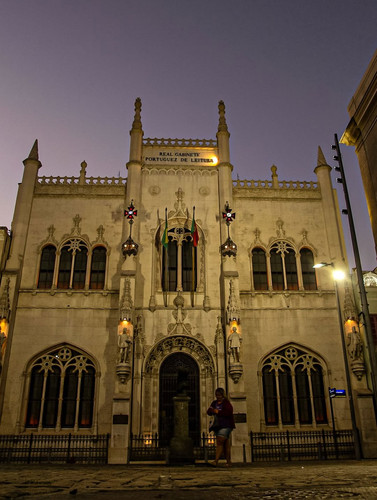 O fantástico Real Gabinete Português de leitura 📚Uma verdadeira Descoberta no centro do Rio que (1).jpg