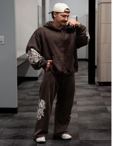 pantalones deportivos holgados 30.jpg