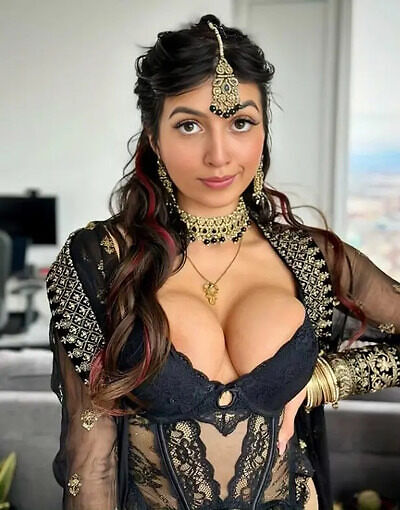 Aaliyah Yasin Pakistani Mindful Massage Experience HD