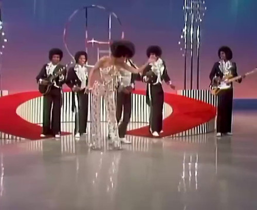 XiT9 UKnwqTyrd9 .jpg