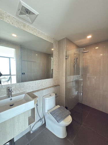 S 5046282.jpg