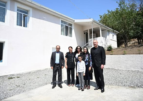 536949430 18395629690140149 7321570980424892610 n.jpg?stp=dst jpg p552x414 tt6& nc cat=108&ccb=1 7& .jpg