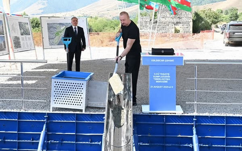 537255293 1354560460008599 4912636625050719628 n.jpg?stp=dst jpg s600x600 tt6& nc cat=109&ccb=1 7& n.jpg