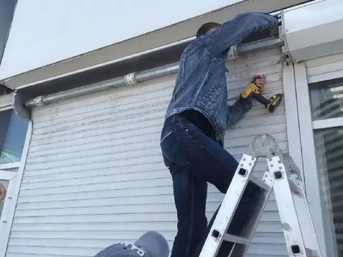 Fast Response: Urgent Emergency Shutter Repair Solutions.jpg