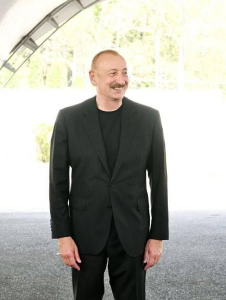 535608135 1601692774307948 8048698185317770735 n.jpg?stp=dst jpg s600x600 tt6& nc cat=104&ccb=1 7& n.jpg