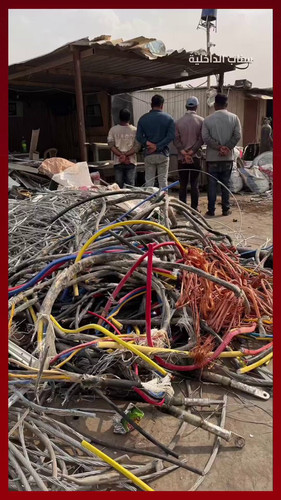 gczyW2oyITgB79 B.jpg