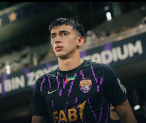 GyzDhJ0WsAAJ9 v?format=jpg.jpg