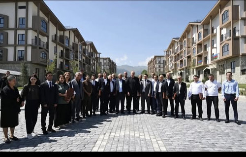 534935419 25159232823679938 8114068573507605706 n.jpg?stp=cp6 dst jpg s600x600 tt6& nc cat=110&ccb=1.jpg