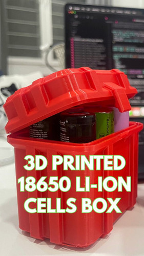 3YyujT 3kDezzFyC.jpg