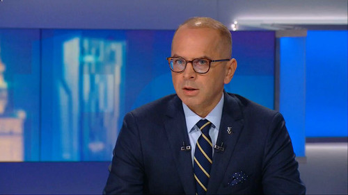 0qDRdIU Vsa5FoOa.jpg