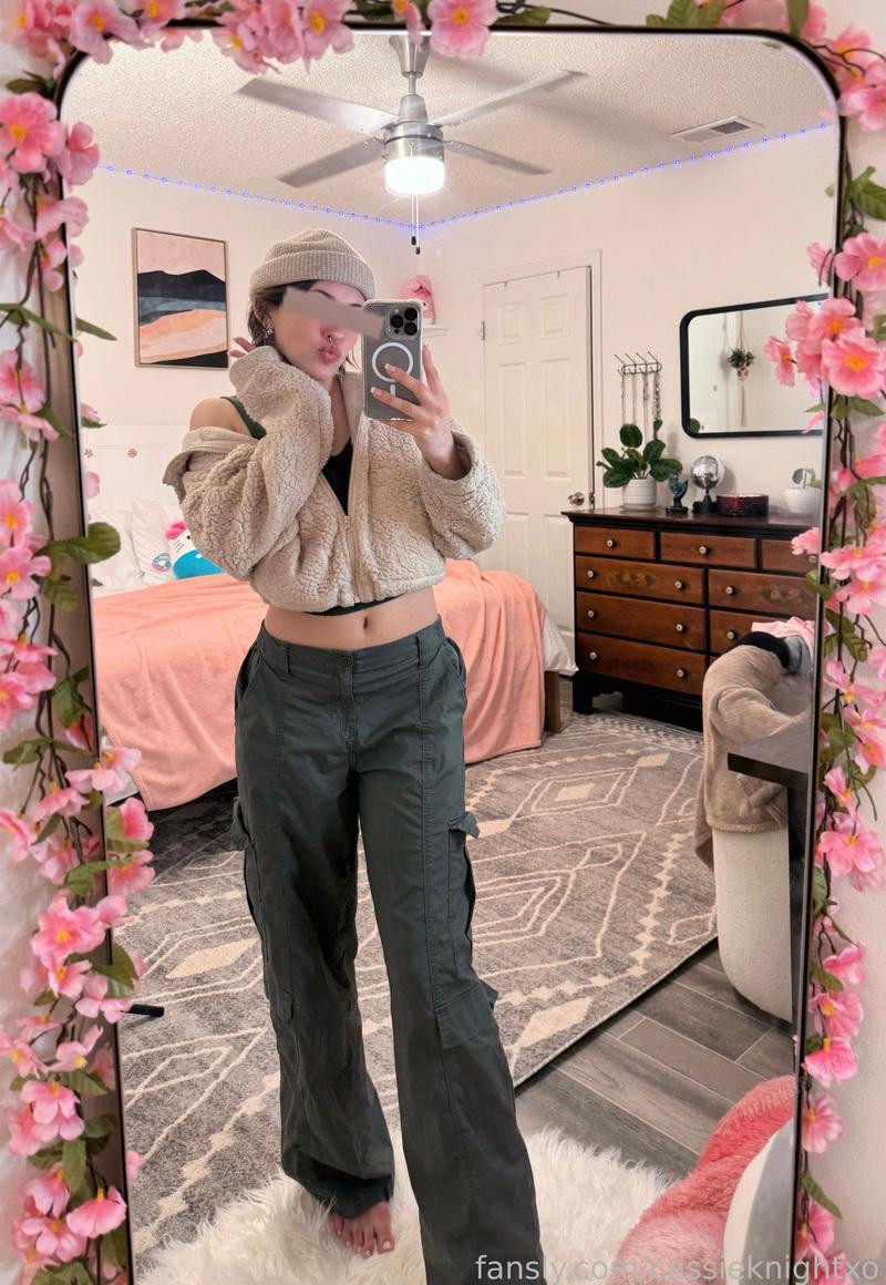حصريا من اونليفانز علي منتديات سهوكة الجميلة Cassieknightxo الالبوم الرابع