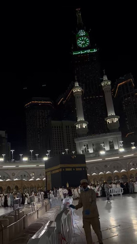 x2Voo8Atm LMXZ U.jpg