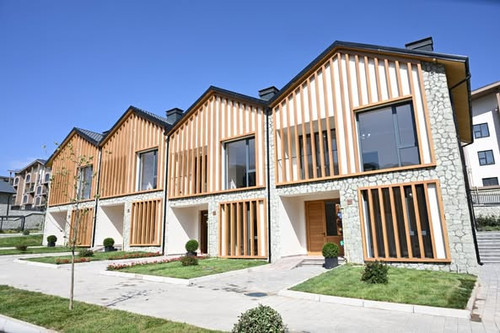 536272040 1205698848253059 6483510870979327905 n.jpg?stp=dst jpg p526x395 tt6& nc cat=101&ccb=1 7& n.jpg