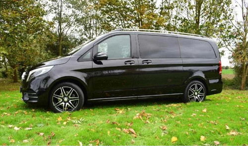 Luxury Chauffeur Service in Cambridge – Travel in Comfort and Style.jpg