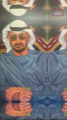q3IulRW17pbwWRfE.jpg