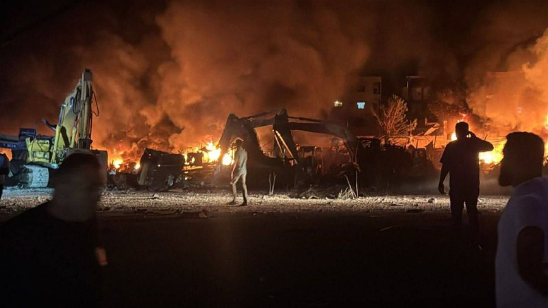 شهداء وجرحى ودمار كبير  وحرائق في عدد من المنازل جراء استهداف الاحتلال لعدة مناطق في جنوب لبنان...