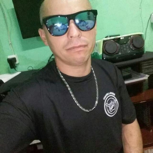 320833.jpg