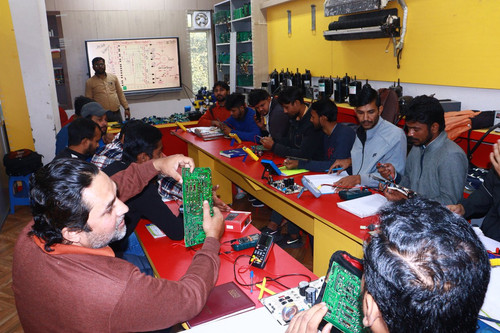 AC Mechanical Repairing Institute in Delhi.jpg