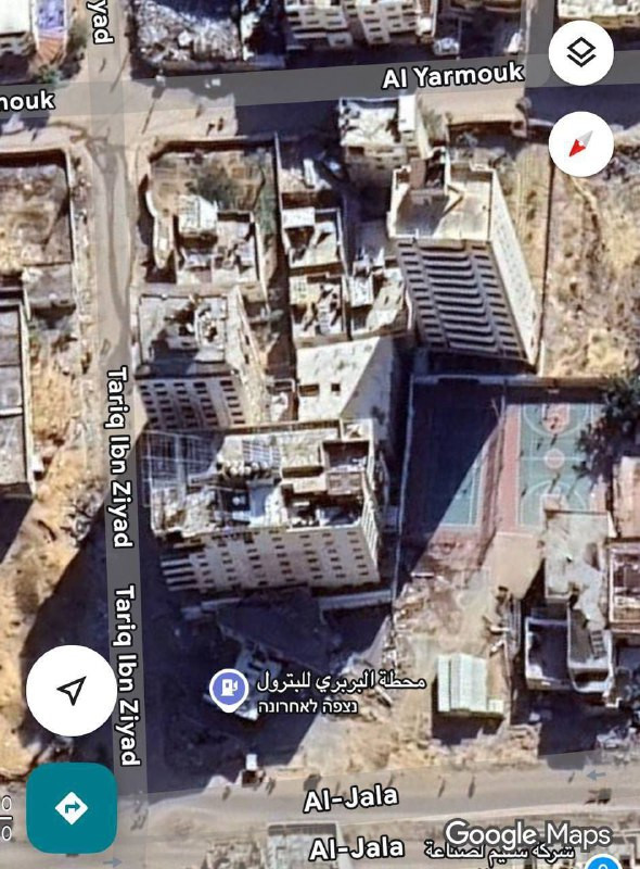 البرج الثاني معرض للقصف وفقًا لإذاعة جيش العدو...