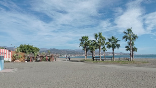 IMG 03eb5f6bccc4a10ea8bcf285a5a97421 V.jpg