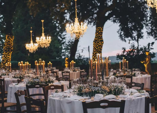 Elevate Your Big Day with Expert Wedding Styling Services.jpg