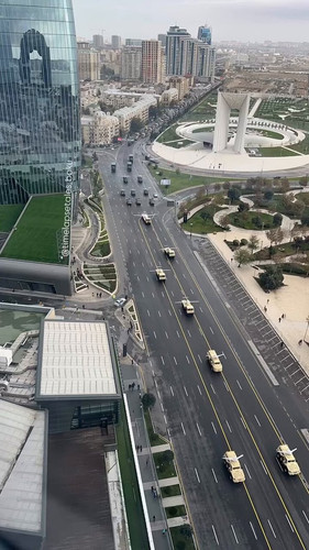 NF8 TxubcYalpAYn.jpg