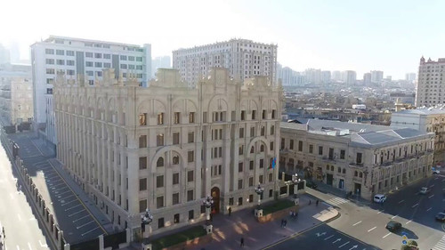 ji 6YlVrpqIK3NkC.jpg