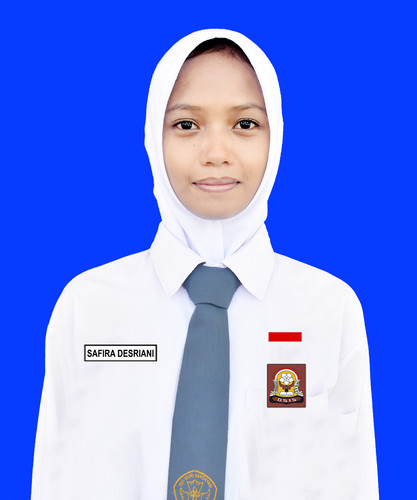 25.SAFIRA DESRIANI.jpg