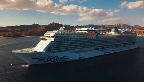 WRfka4o ficYQ56Y.jpg